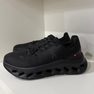 Tênis On CloudTec Phase Triple Black
