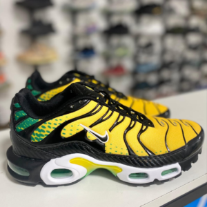 Tênis Nike Air Max Plus Brasil Amarelo, Verde e Preto